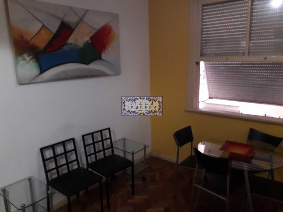 Apartamento à venda com 1 quarto, 33m² - Foto 2