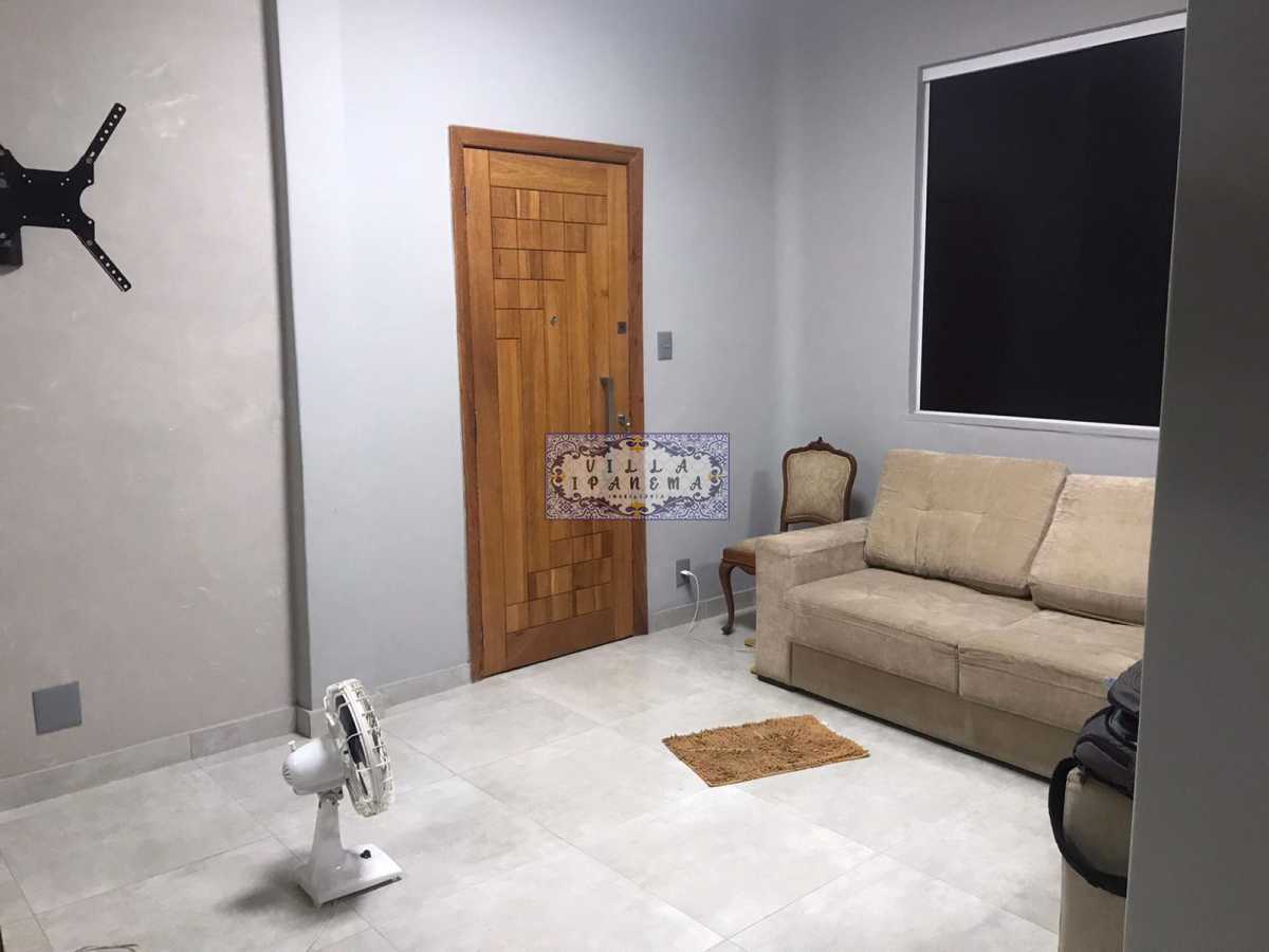 Apartamento à venda com 2 quartos, 100m² - Foto 3