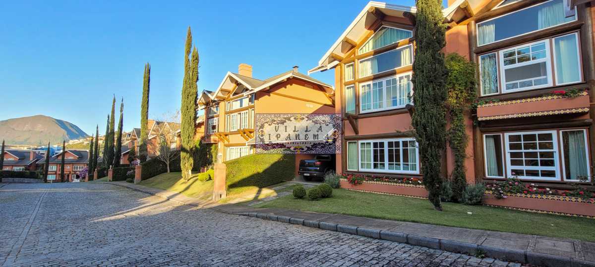 Casa de Condomínio à venda com 4 quartos, 263m² - Foto 1