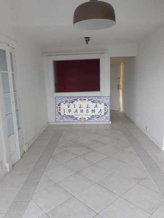 Apartamento à venda com 2 quartos, 79m² - Foto 4