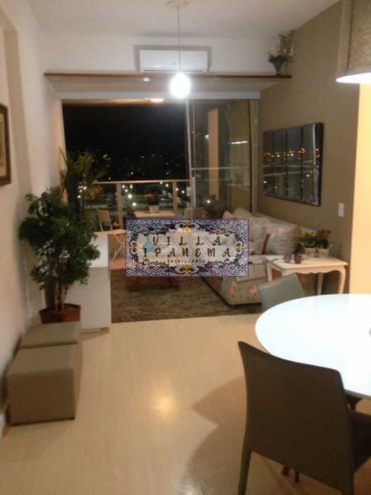 Apartamento à venda com 2 quartos, 84m² - Foto 5