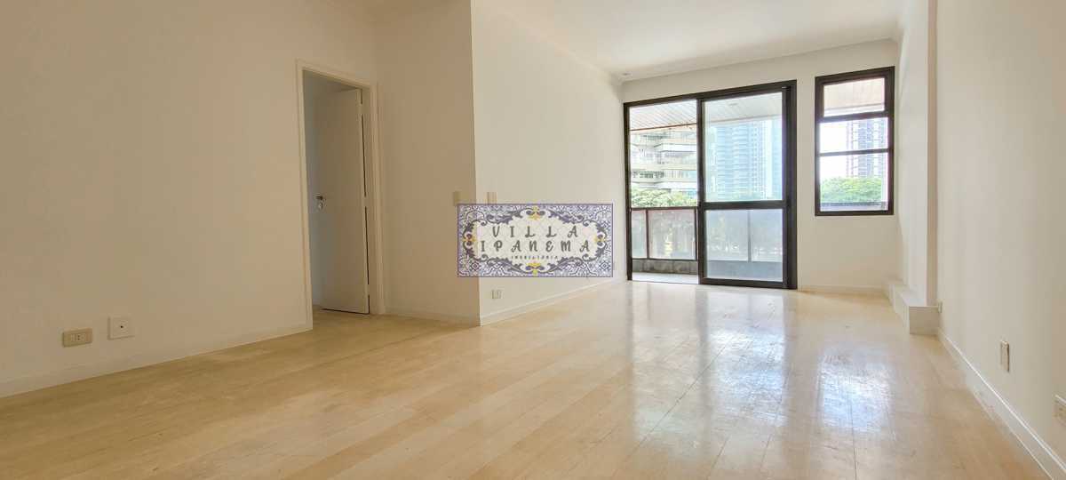 Apartamento à venda com 3 quartos, 140m² - Foto 5