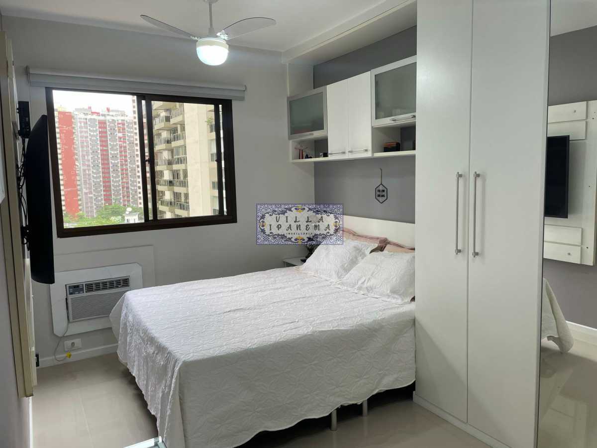 Apartamento à venda com 2 quartos, 64m² - Foto 4