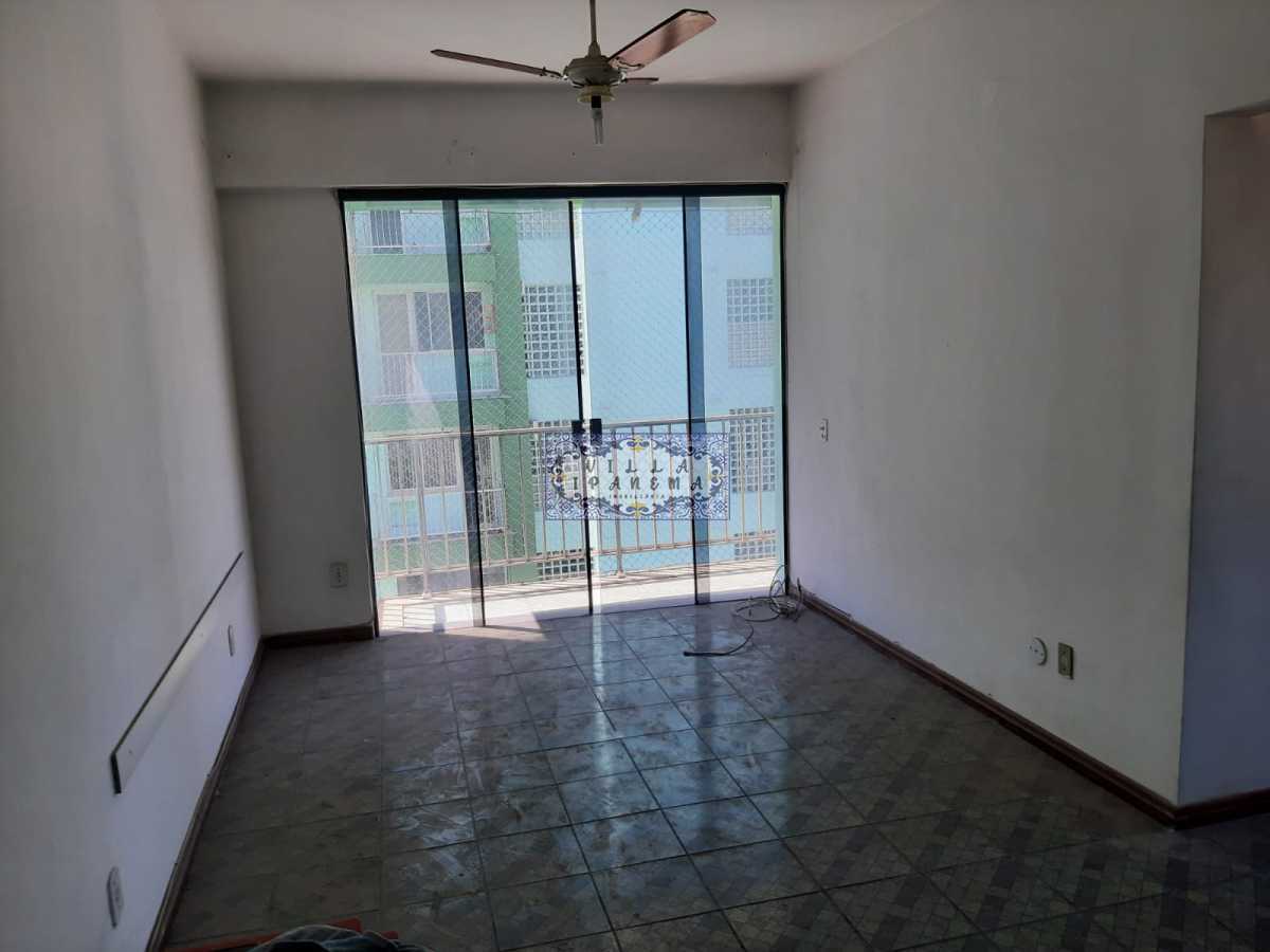 Apartamento à venda com 2 quartos, 74m² - Foto 2