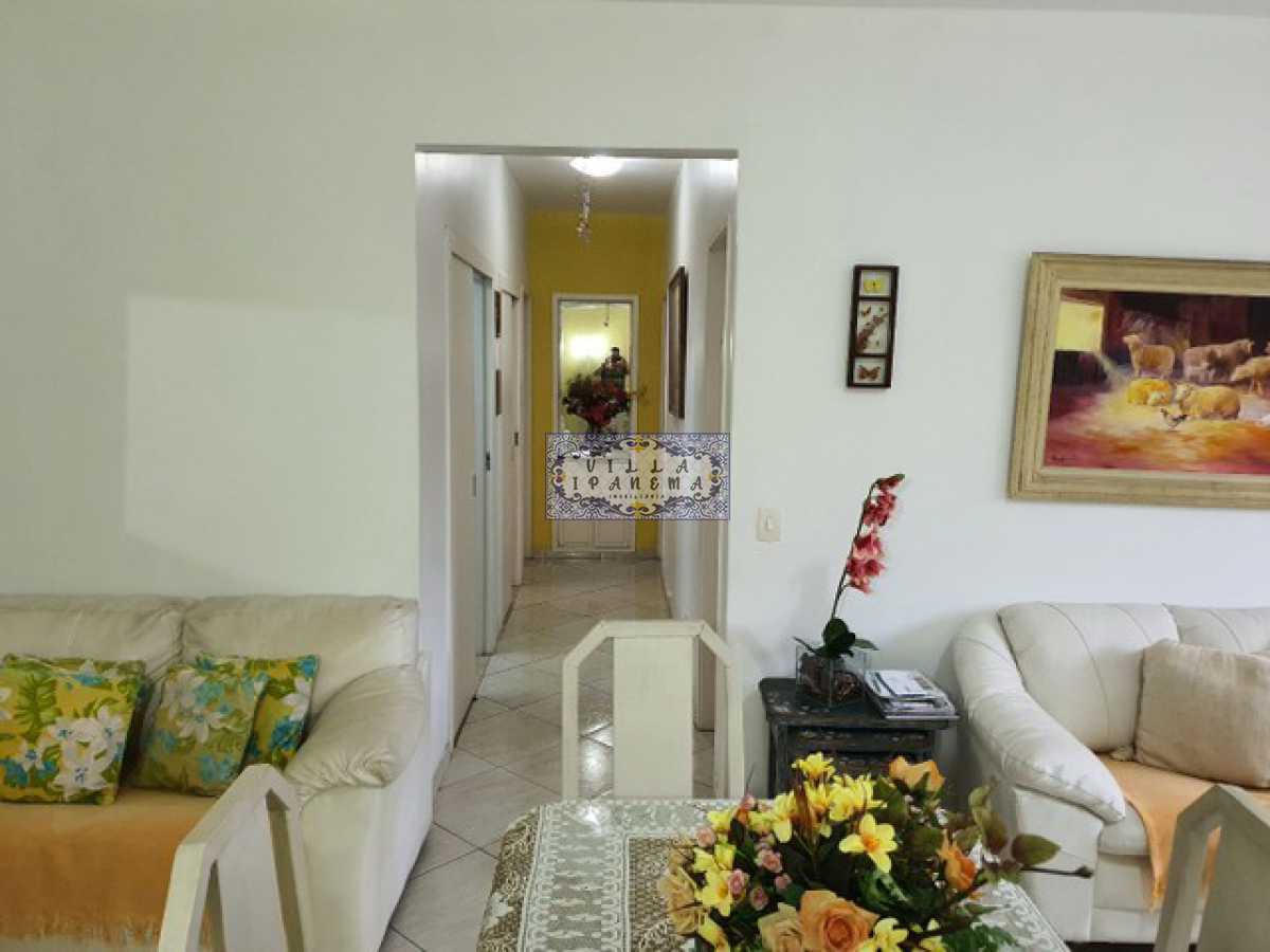 Apartamento à venda com 3 quartos, 134m² - Foto 3