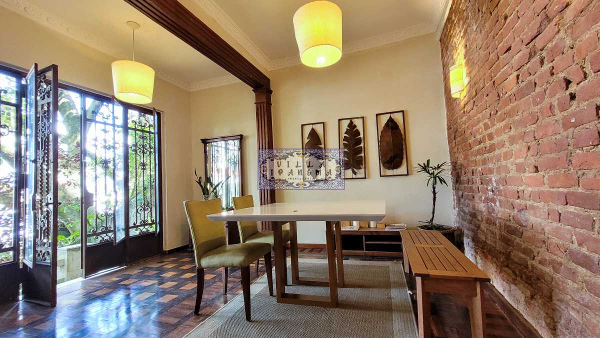 Casa à venda com 5 quartos, 300m² - Foto 4