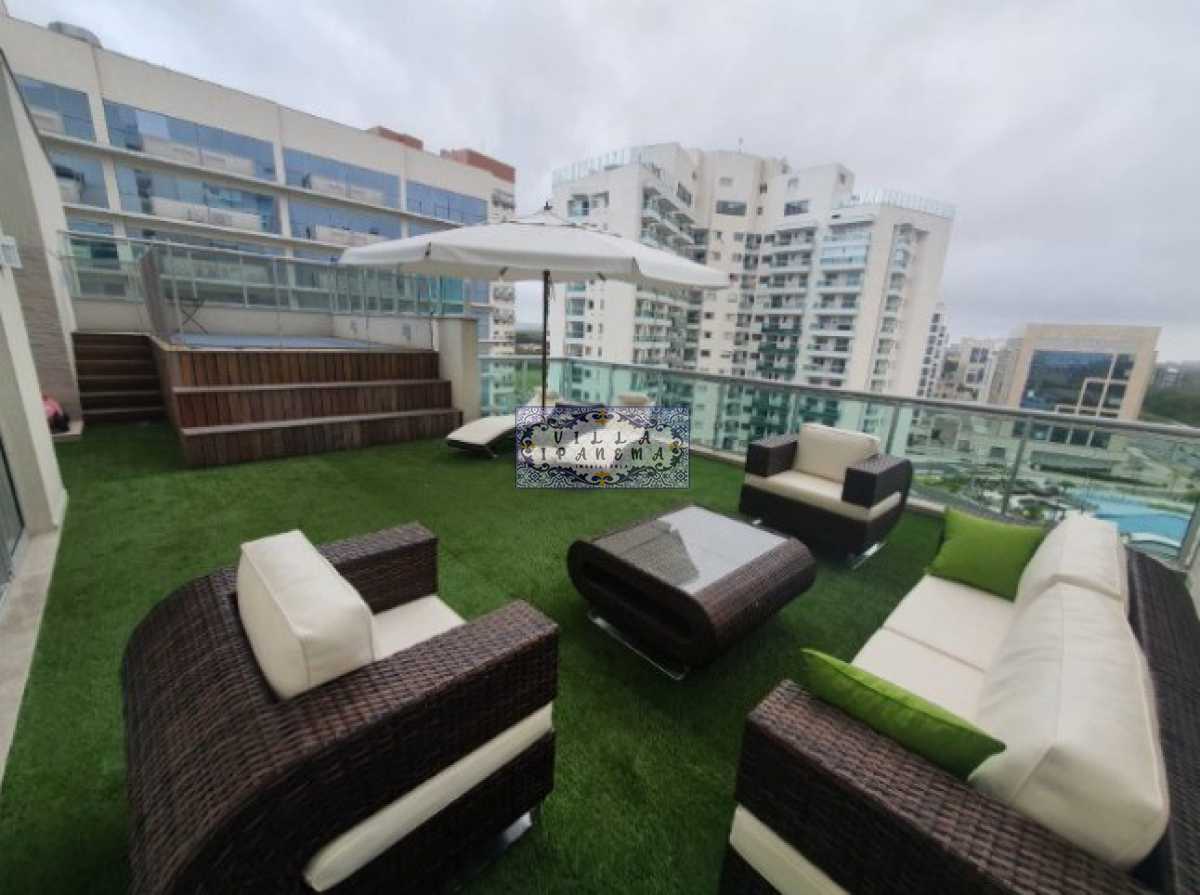 Cobertura à venda com 4 quartos, 225m² - Foto 2