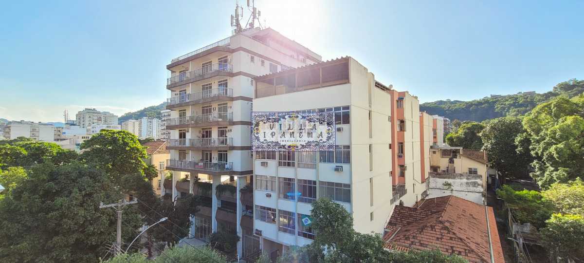 Apartamento à venda com 2 quartos, 83m² - Foto 2