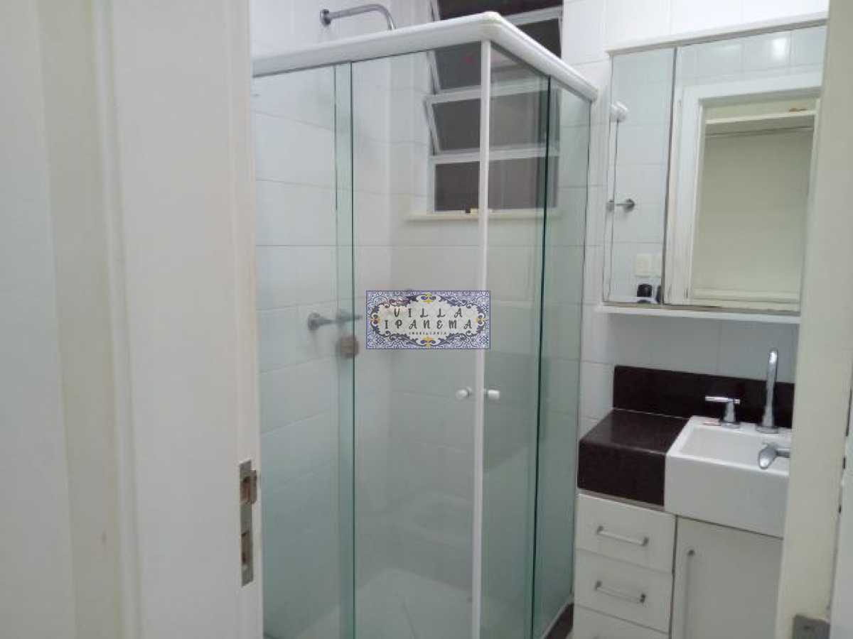 Apartamento para alugar com 3 quartos, 130m² - Foto 2