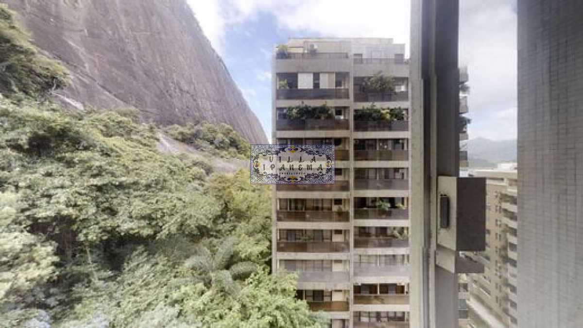 Apartamento à venda com 3 quartos, 120m² - Foto 2