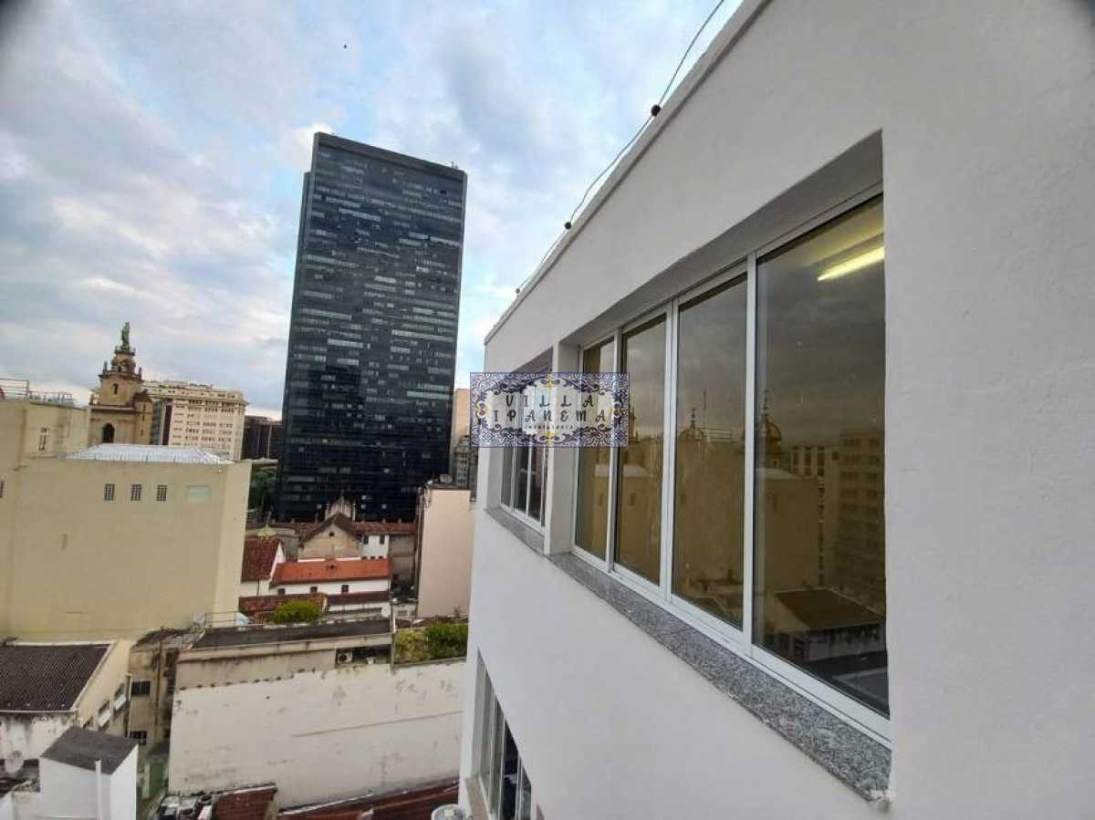 Apartamento à venda com 1 quarto, 377m² - Foto 2