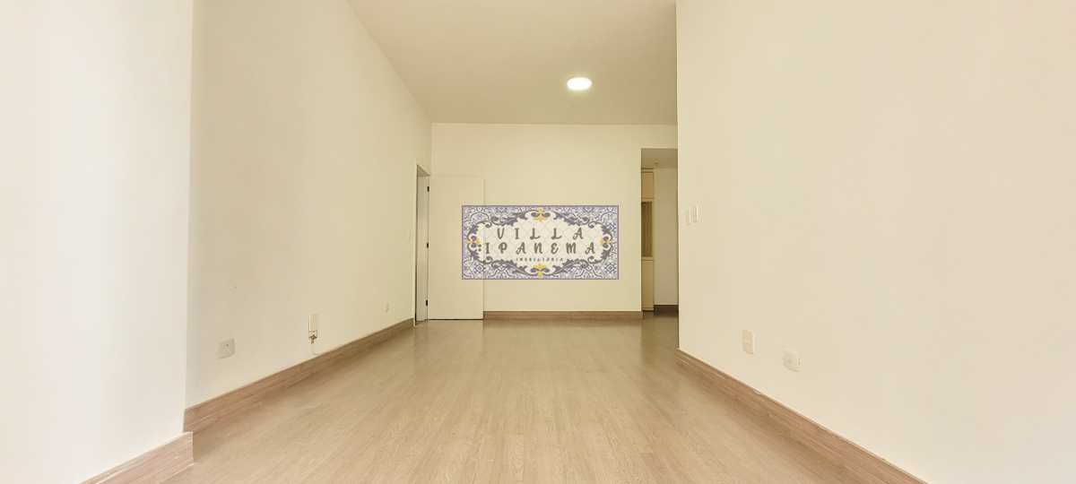 Apartamento à venda com 3 quartos, 125m² - Foto 3