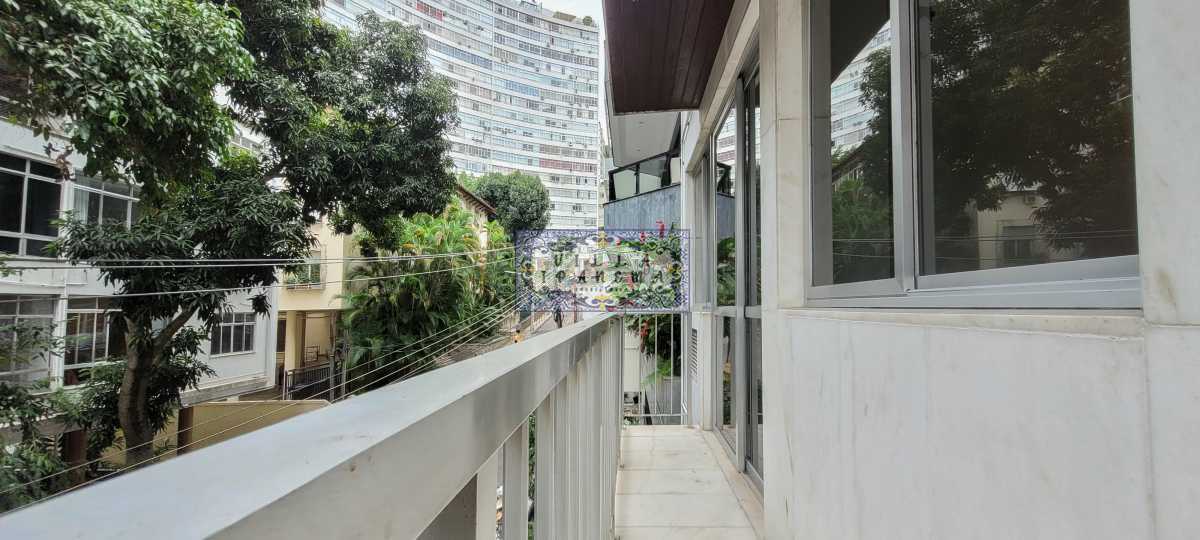 Apartamento à venda com 3 quartos, 126m² - Foto 3