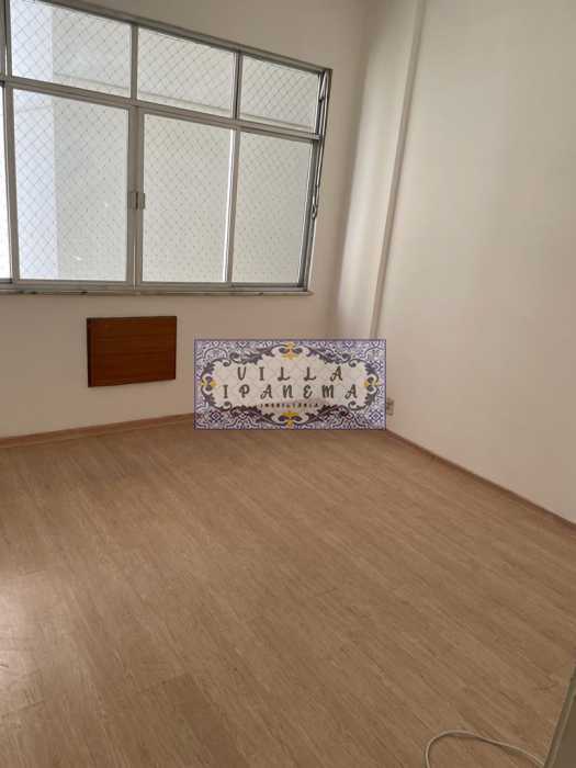 Apartamento à venda com 3 quartos, 77m² - Foto 3