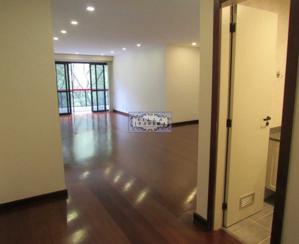 Apartamento à venda com 4 quartos, 140m² - Foto 3