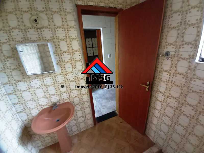 Casa à venda com 2 quartos, 100m² - Foto 13