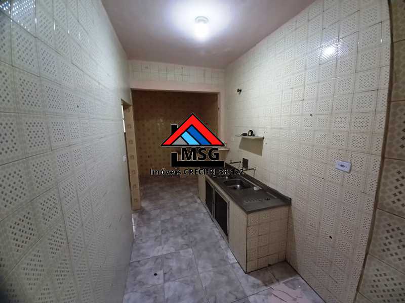 Casa à venda com 2 quartos, 100m² - Foto 17