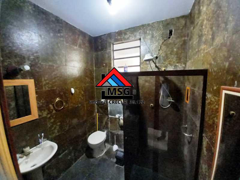 Casa à venda com 3 quartos, 260m² - Foto 18