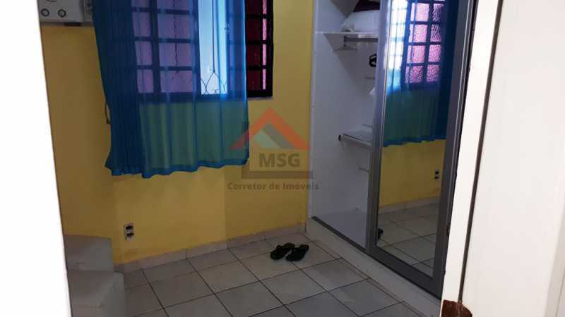 Casa à venda com 4 quartos, 195m² - Foto 13