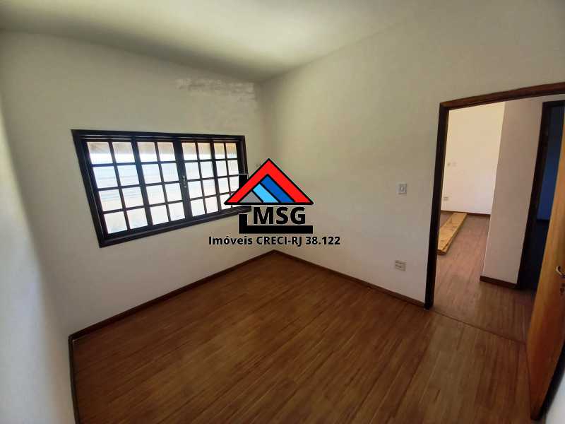 Casa à venda com 2 quartos, 85m² - Foto 11