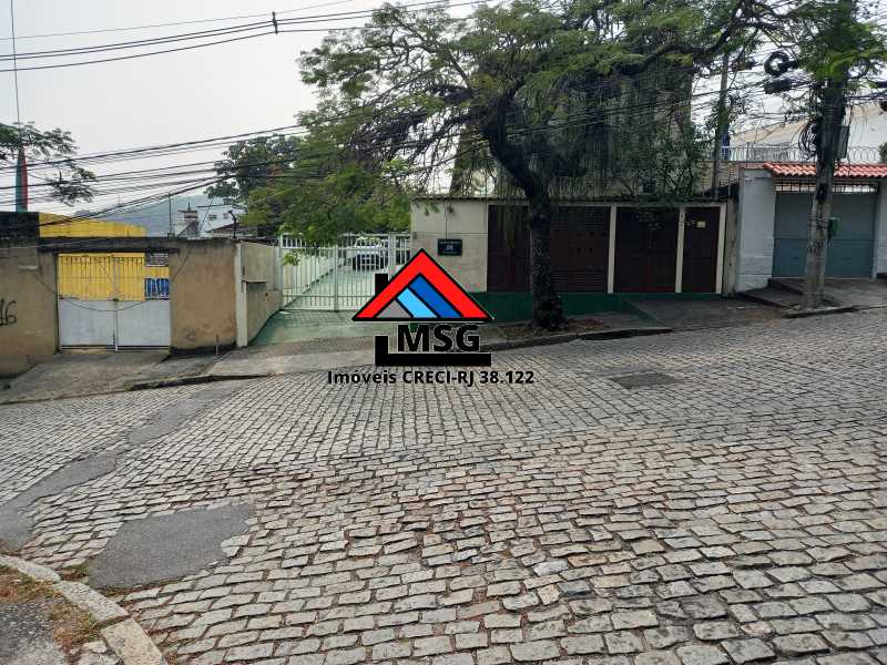 Casa de Condomínio à venda com 2 quartos, 70m² - Foto 29