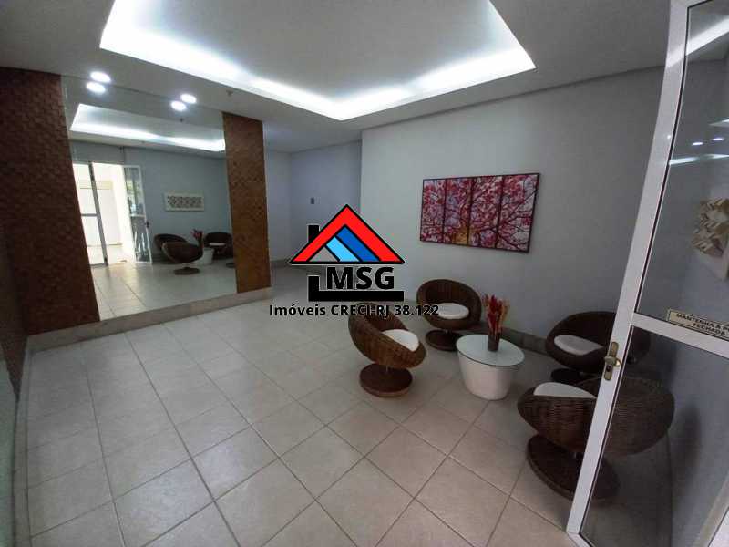 Apartamento à venda com 2 quartos, 60m² - Foto 19