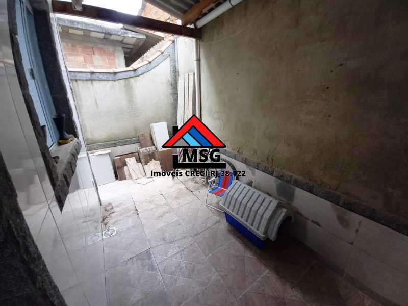 Casa à venda com 2 quartos, 134m² - Foto 9
