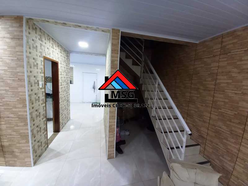 Casa à venda com 2 quartos, 134m² - Foto 11