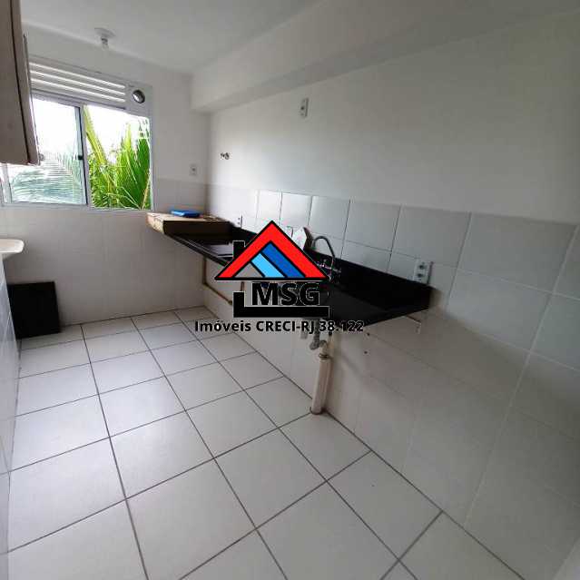 Apartamento à venda com 2 quartos, 45m² - Foto 4