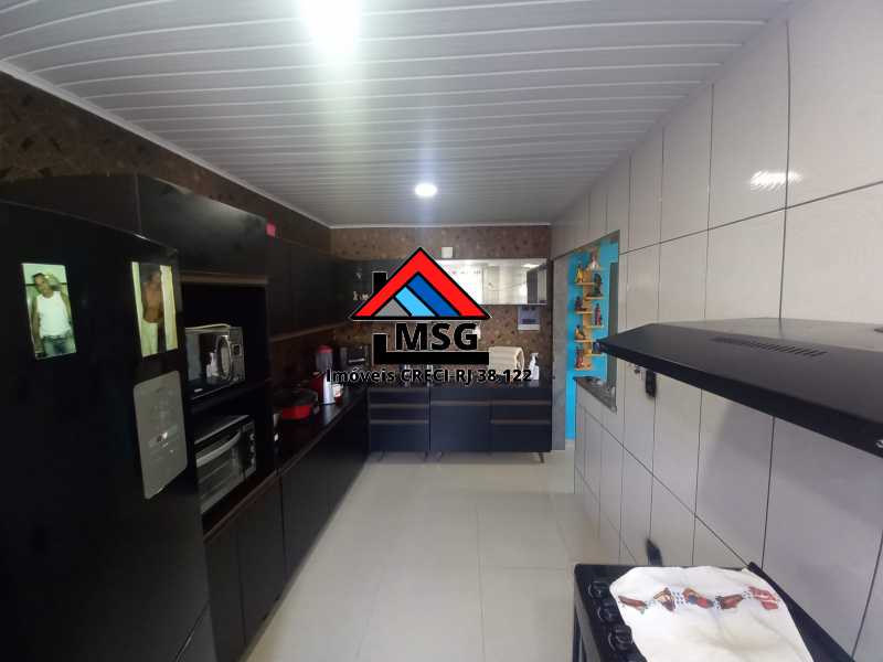 Casa à venda com 2 quartos, 97m² - Foto 10