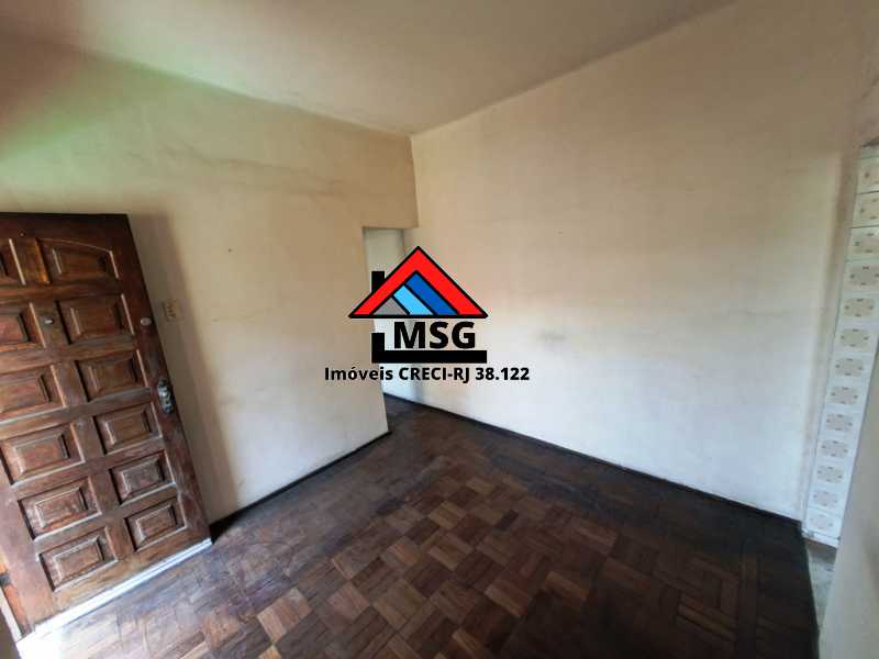 Apartamento à venda com 3 quartos, 100m² - Foto 4