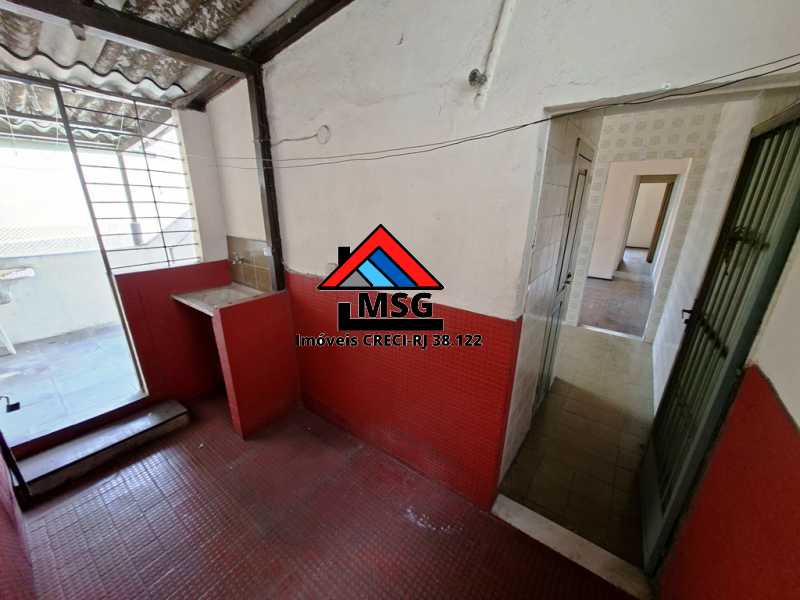 Apartamento à venda com 3 quartos, 100m² - Foto 17