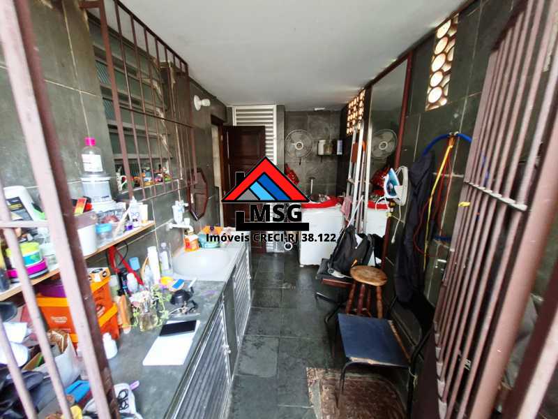 Apartamento à venda com 2 quartos, 54m² - Foto 11