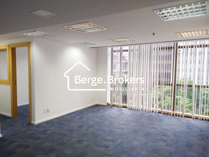 Sala-Conjunto, 242 m² - Foto 18