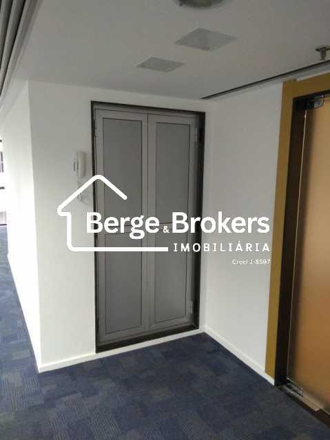 Sala-Conjunto, 242 m² - Foto 39