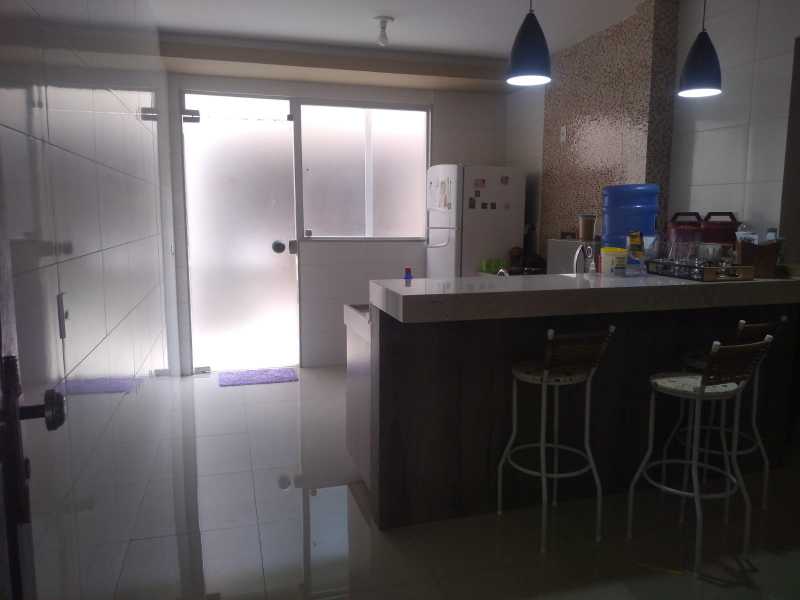 Casa à venda com 3 quartos, 240m² - Foto 17