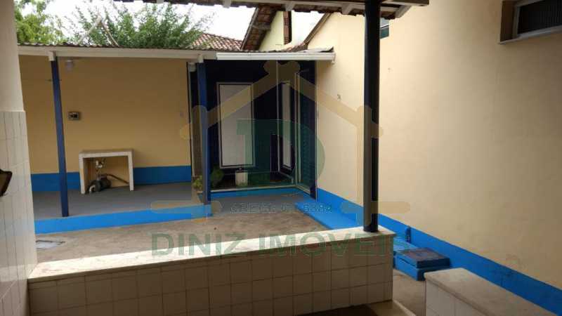 Casa à venda com 5 quartos, 291m² - Foto 15