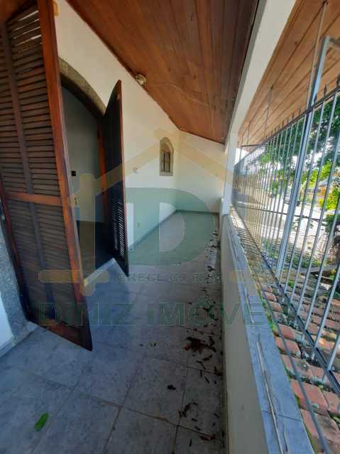 Casa à venda com 2 quartos, 280m² - Foto 12