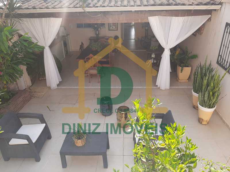 Casa à venda com 4 quartos, 200m² - Foto 19