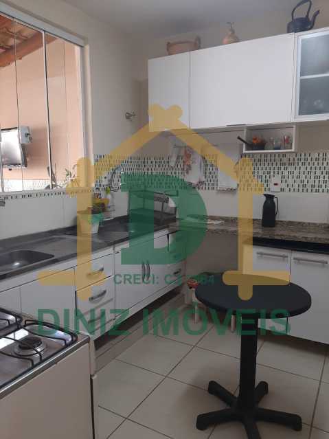 Casa à venda com 4 quartos, 200m² - Foto 11