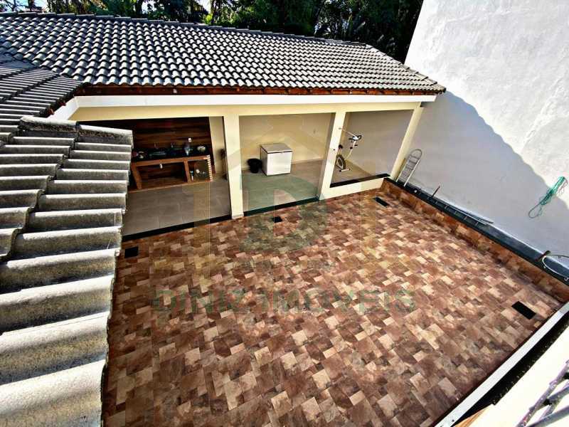 Casa à venda com 3 quartos, 197m² - Foto 23