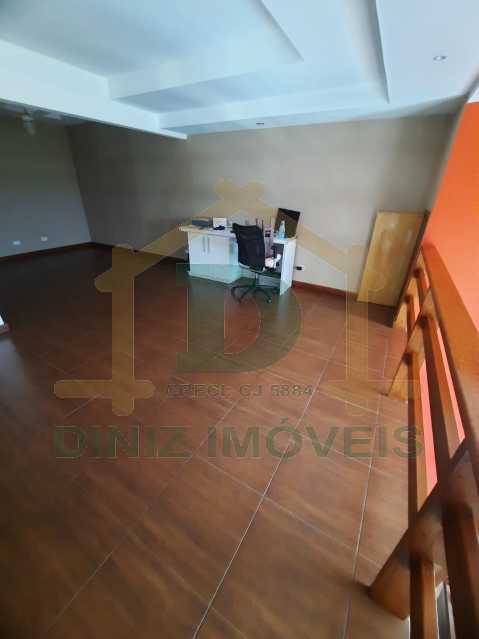 Casa à venda com 5 quartos, 365m² - Foto 17