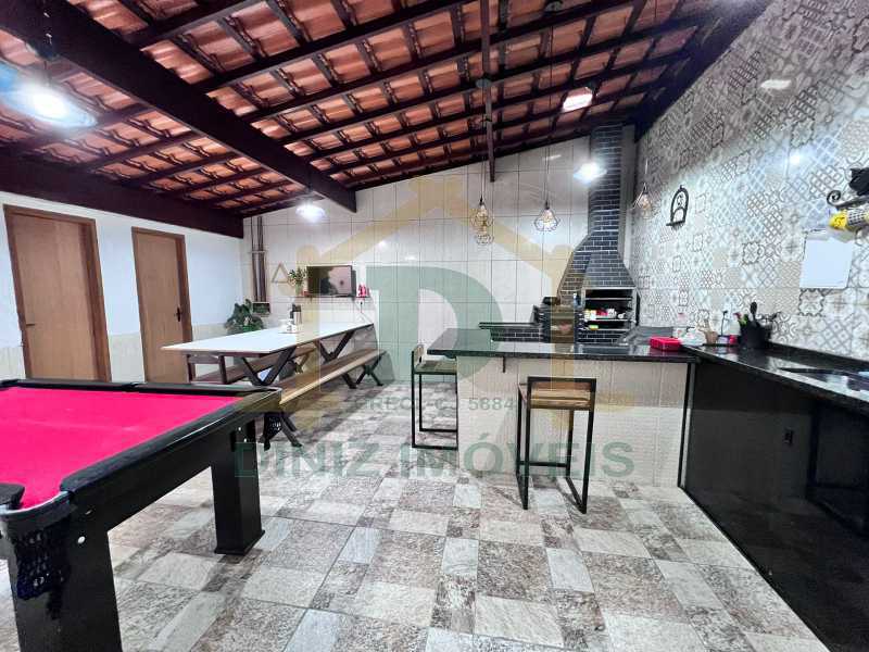 Casa à venda com 2 quartos, 130m² - Foto 9