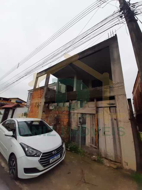 Casa à venda com 4 quartos, 133m² - Foto 2