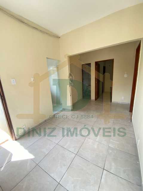 Casa à venda com 4 quartos, 97m² - Foto 2