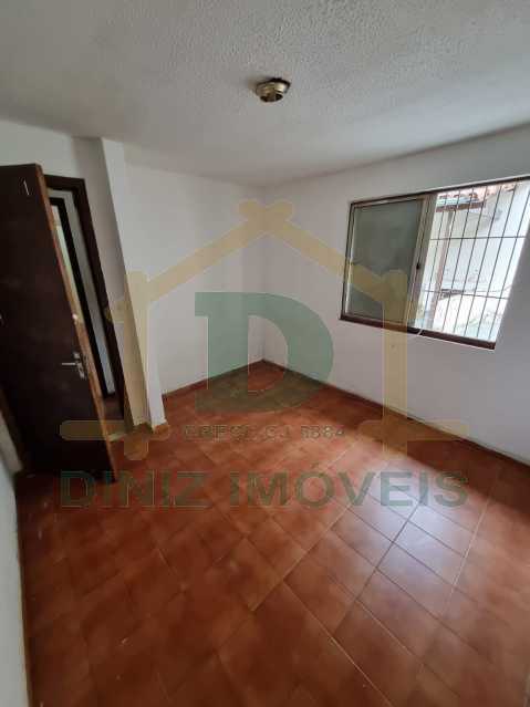 Casa à venda com 3 quartos, 71m² - Foto 13