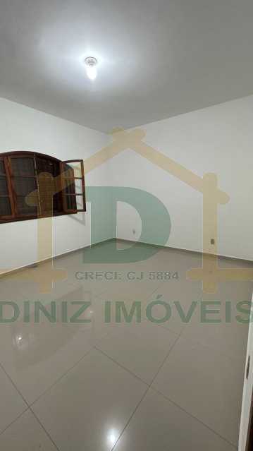 Casa à venda com 5 quartos, 220m² - Foto 14