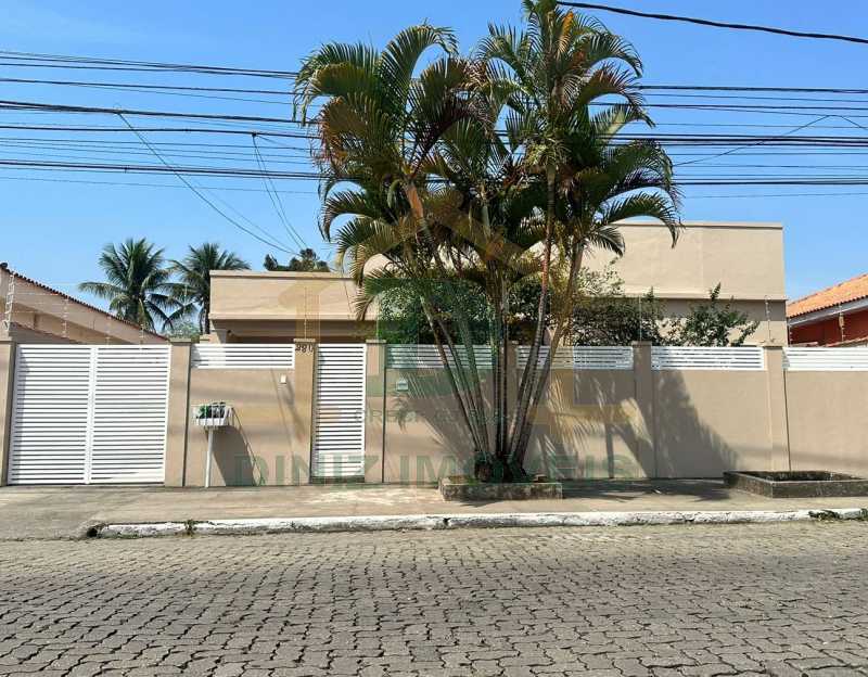 Casa à venda com 4 quartos, 310m² - Foto 1