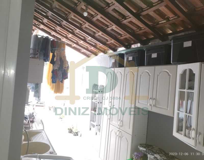 Casa à venda com 2 quartos, 57m² - Foto 12