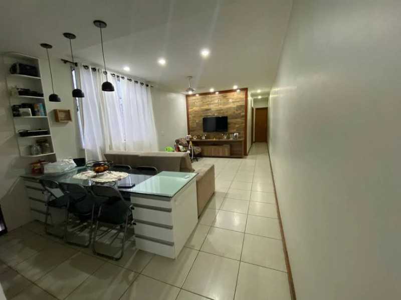 Apartamento à venda com 2 quartos, 60m² - Foto 2